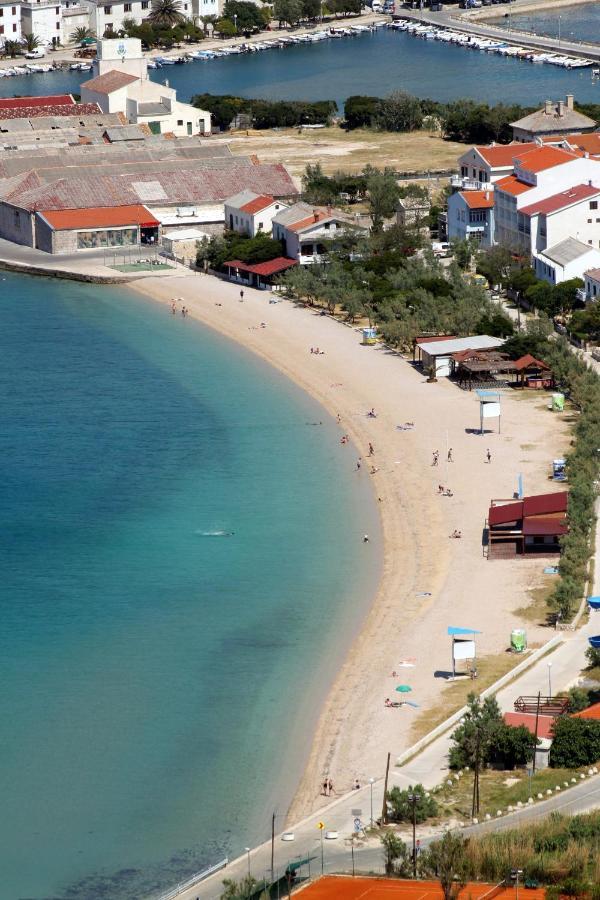 Apartments By The Sea Pag - 16100 Pag Town Kültér fotó